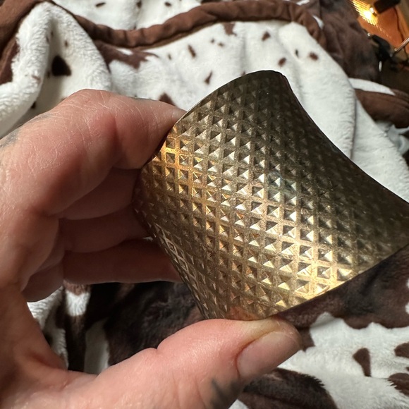 Rough armour dark academia grunge copper bracelet cuff styled - Picture 3 of 5